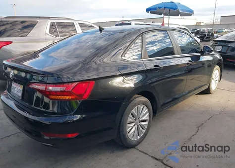 2019 Volkswagen Jetta 1.4T R-Line/1.4T S/1.4T Se z USA, uszkodzony, nr VIN 3VWC57BU5KM219282